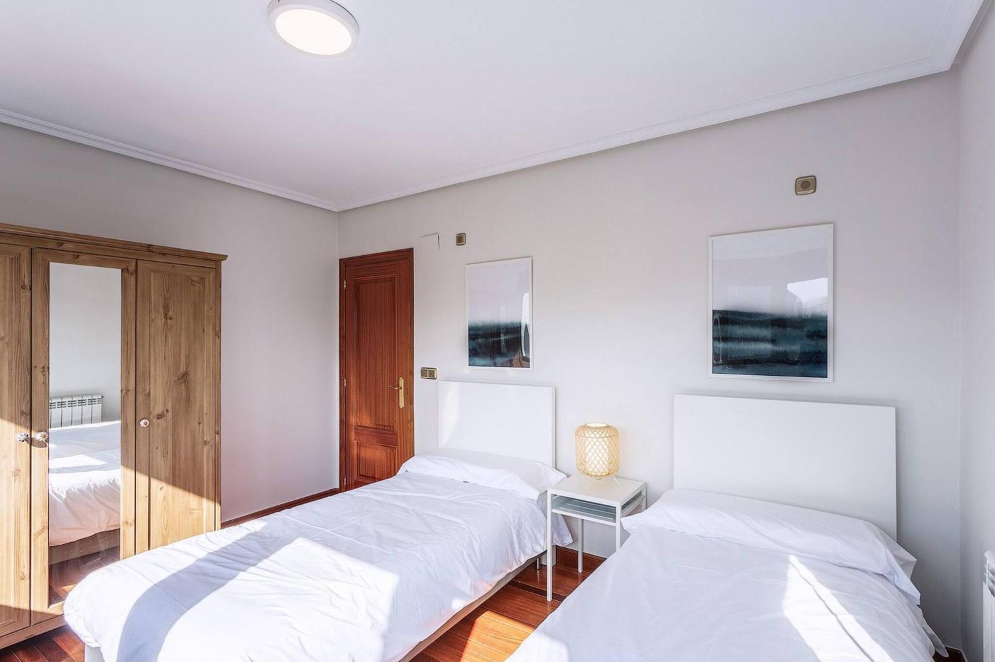Earra - Casa Damatxo, Terraza, 1 Minuto A La Playa, Zona Tranquila Apartamento Zarautz Exterior foto